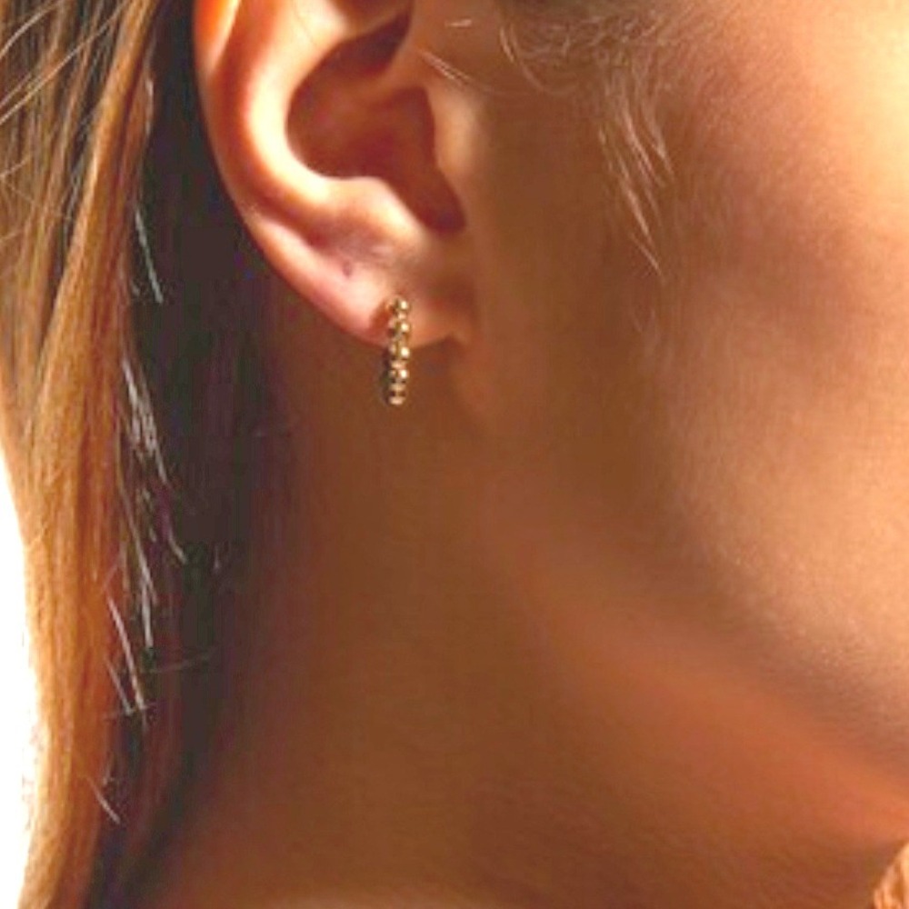 BaubleBar Pisa Huggie Hoop Earrings NEWβ